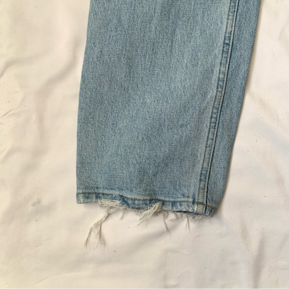 A&F The Dad High Rise Crossover Jeans - Picture 6 of 9
